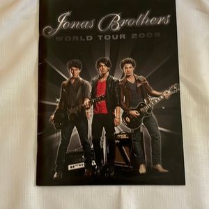 Jonas Brothers World Tour 2009 Concert program